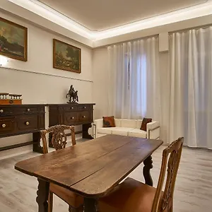 Apartahotel Cuore Di, Bolonia